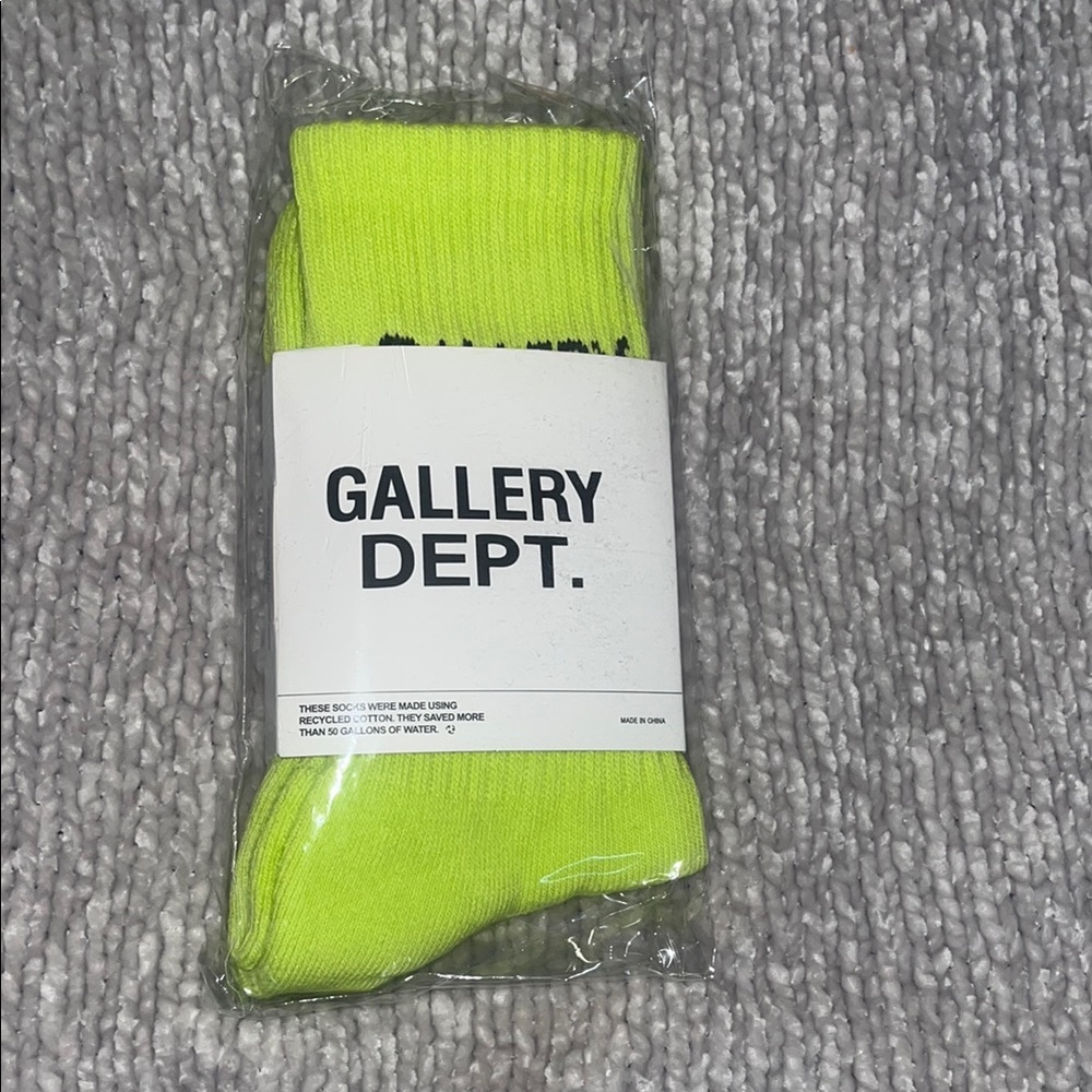 Gallery Dept Yellow Casual Socks Vibrant Style